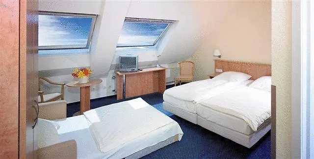 فندق Cityhotel Primavera 3*